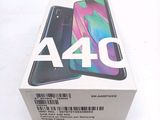 the samsung a40 is in the box ready to be shipped
