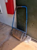 Une balayeuse RYOBI 18V sans batterie (photo 5)