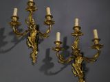 paire d'appliques murales anciennes en laiton, de style Louis II