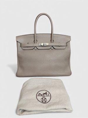 HERMES, Paris : sac à main Birkin 35 en cuir togo gris tourt…