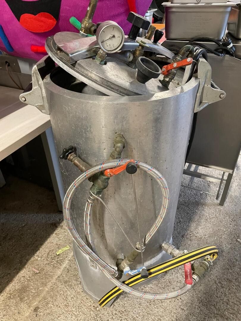 Stérilisateur autoclave professionnel MECA INOX