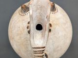 an overhead view of a vase with an elephant ' s head on it