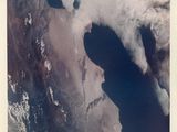 une photo d'une photo de la Terre prise depuis l'espace