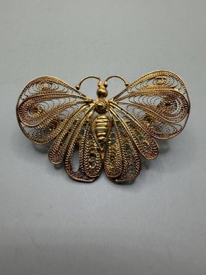 Broche "Papillon" en or jaune 750 millièmes filigrané 9,4 g. - Photo 1