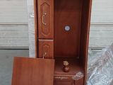 a picture of a wooden cabinet and a piece of furniture
