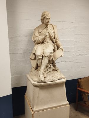 Exceptionnelle statue de Jacques Callot, en plâtre badigeonn…