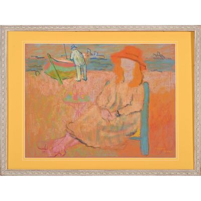 tableau représentant une femme assise sur une plage, avec un bateau en arrière-plan