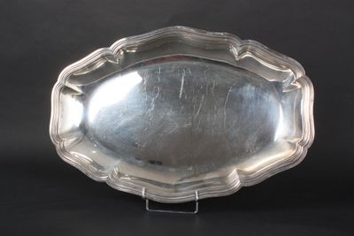 lot 130.9 - plat ovale à contours, creux, en argent minerve. - Photo 1