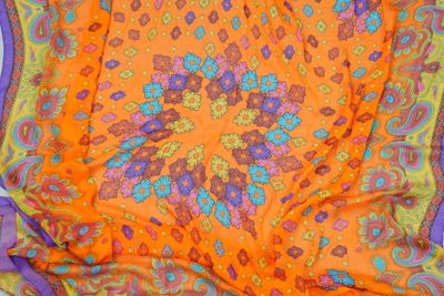 SOULEIADO. Grand carré en mousseline de soie imprimée cachem… - Photo 1