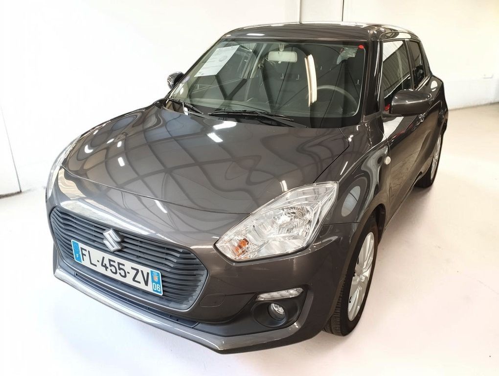 VP SUZUKI SWIFT 1.2 HYBRID 90 PRIVILEGE 5P Kilomètres au com…