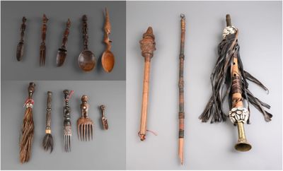 plusieurs types d'objets traditionnels exposés sur une surface grise