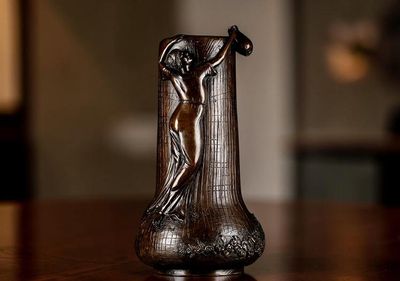 KORSCHANN Vase en bronze à décor de frises – Objet d'art