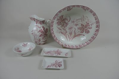 Garniture de toilette en faïence du Moulin du Loup & Hamage …