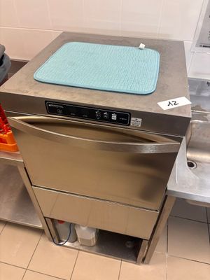 1 plonge inox 1 bac avec douchette