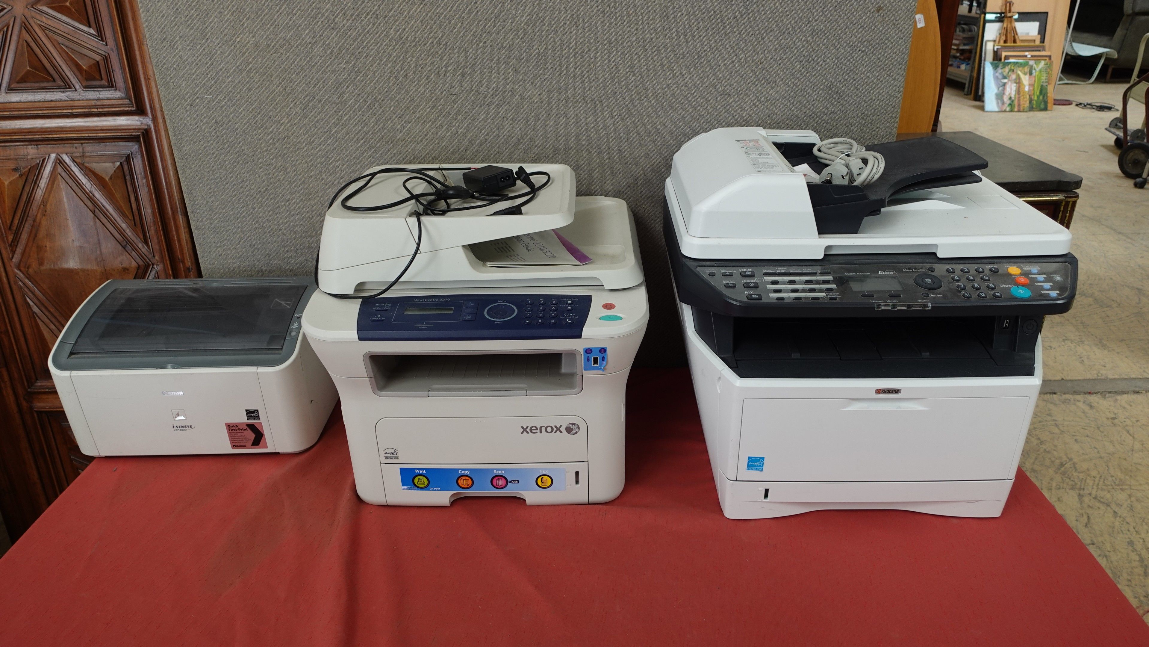 lot d'informatiques: imprimantes/ scanner, photocopieur .