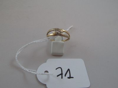 a tag that has a ring on it with a price tag