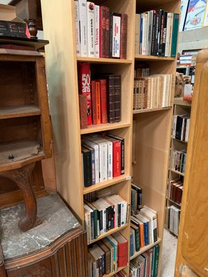 Lot de livres divers : Littérature, Histoire et divers