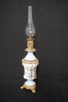 Lampe française ancienne en porcelaine avec montures en bron… (photo 2)