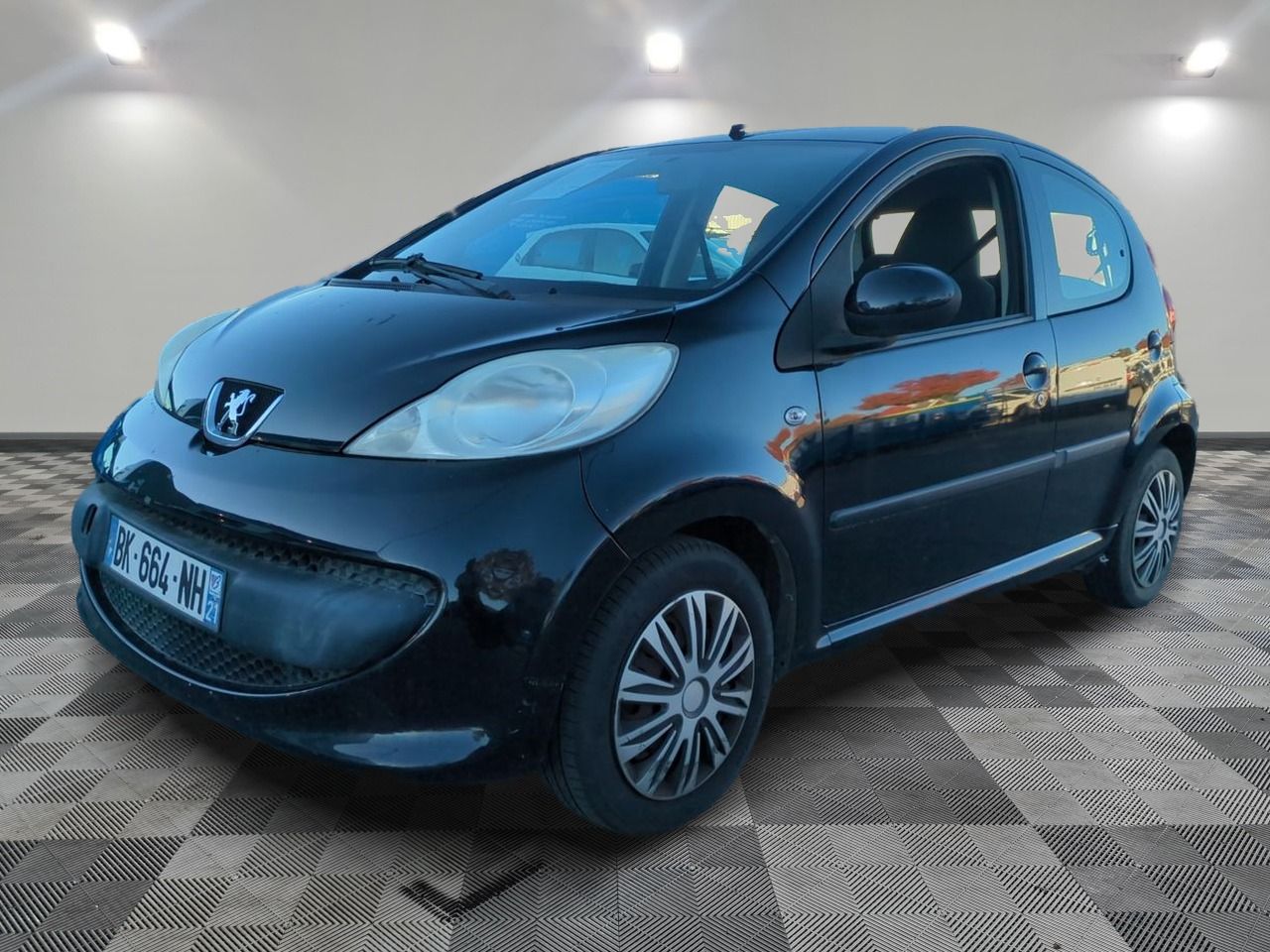 PEUGEOT - 107 1.0E 12V 68CH TRENDY - ES - Mise en service: 2…