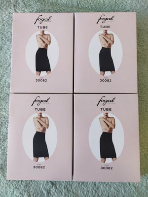 lot de 16 jupes de marque FOGAL (produit de très haute quali…