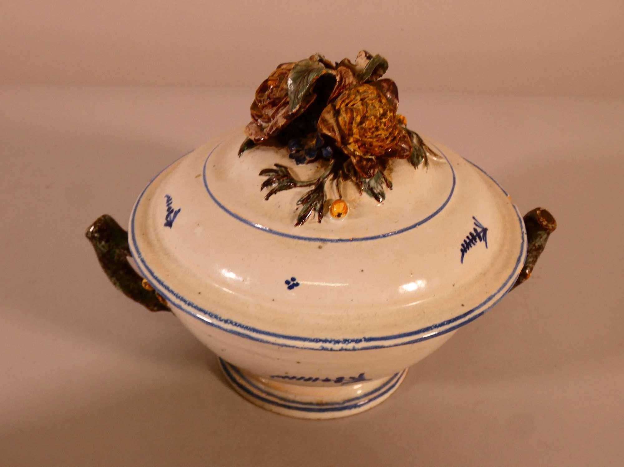 Objets d'art & Curiosités