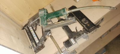 a picture of a stapler and a stapler on a table