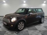 une photo d'une Mini Cooper marron Cooper Cooper Cooper Cooper Cooper Cooper Cooper Cooper Cooper Cooper Cooper Cooper Cooper