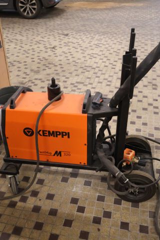 Poste à souder semi-auto KEMPPI M320 refroidissement air FastMig ...