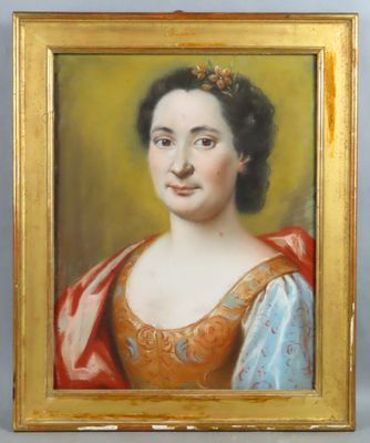 tableau représentant une femme en robe rouge avec un châle rouge