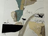 une photo d'une œuvre d'art posée sur une table