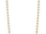 un collier de perles blanches avec un fermoir en or