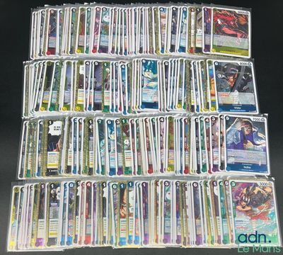 une image montrant une vaste collection de cartes à collectionner Pokémon