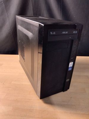 Ordinateur ASUS Complétude non garantie.
