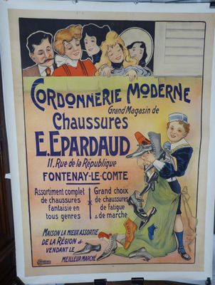 une vieille affiche publicitaire française pour un film mettant en scène des enfants
