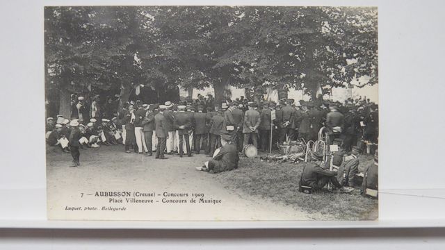 Aubusson : Concours 1909. Place Villeneuve. Concours de Musique. ...