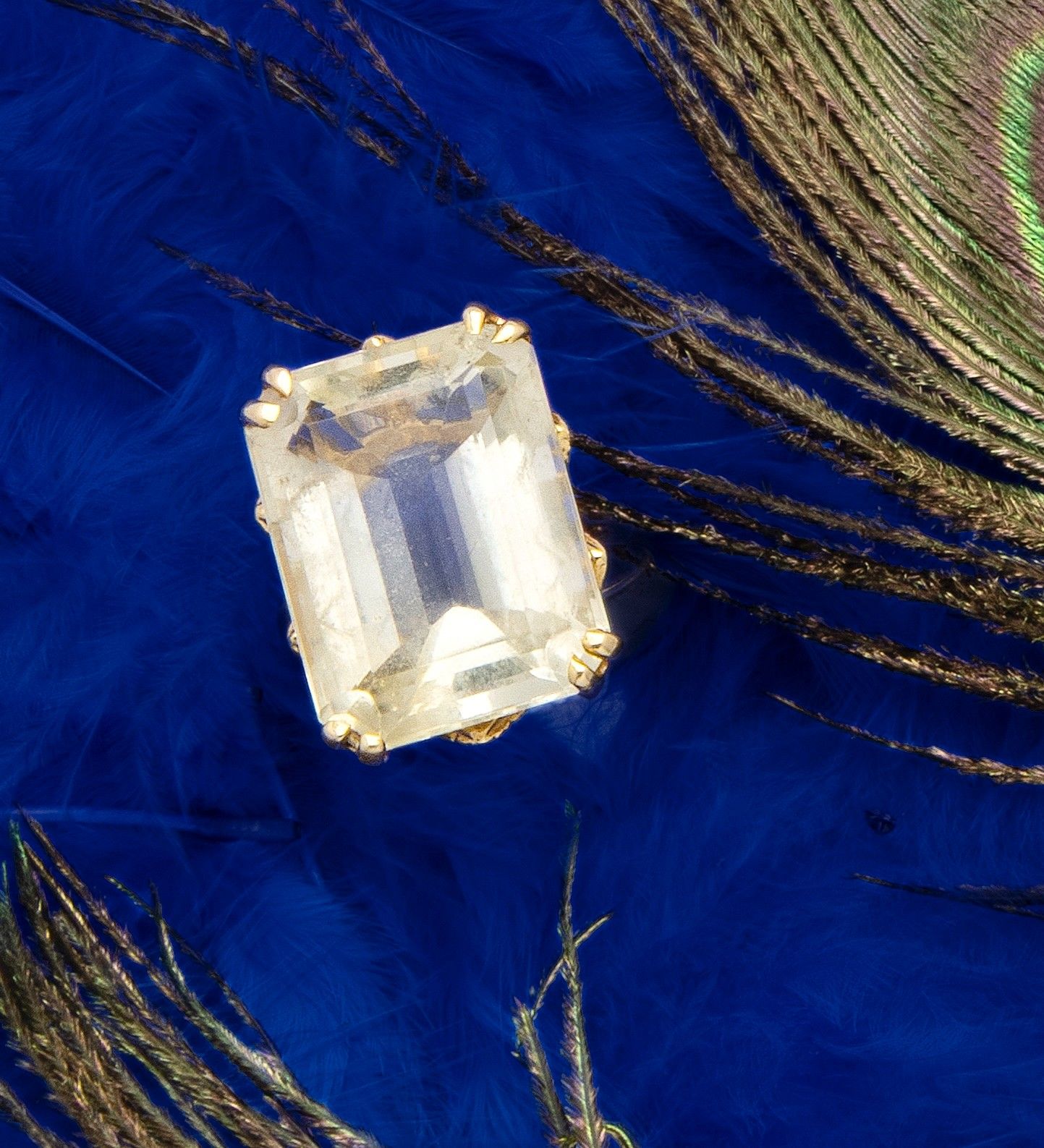 Bijoux & Pierres Précieuses