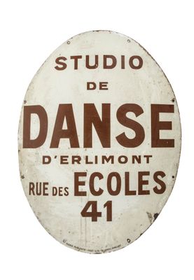 a picture of a sign that reads studio de dansse perimont rues ecoles 41