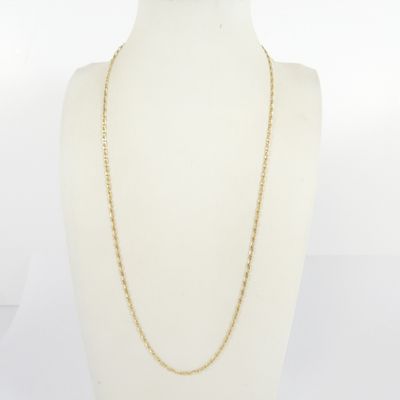 a gold chain necklace on a mannequin mannequin mannequin mannequin mannequin mannequin mannequin mannequin manne