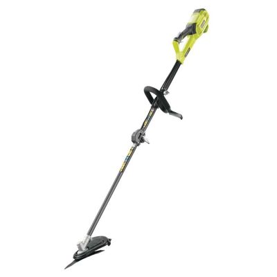 une débroussailleuse filaire Greenworks avec une poignée jaune