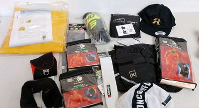 Lot à retirer à Décines-Charpieu (69150) ou expédition possi…