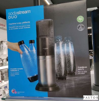 un appareil SodaStream exposé dans un magasin