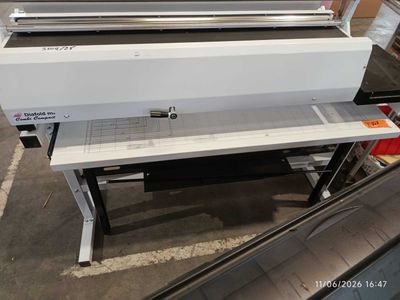 a close up of a machine that is sitting on a table