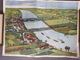 une photo d'une photo d'une ville au bord de l'eau