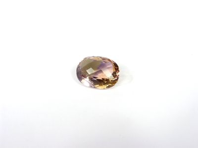 Amétrine ovale 28.75 cts 23x17.4x12 n°23655701