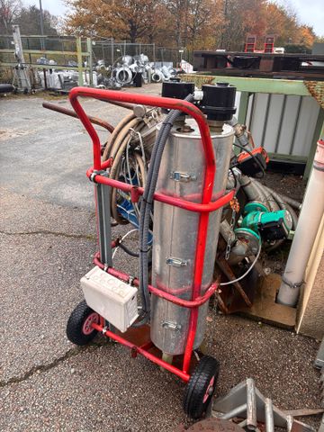 Pompe de contrôle pour réseau d’eau. Vendu en l’état.