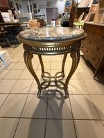 Guéridon rond de style Louis XVI en bois doré, plateau marbr… (photo 3)