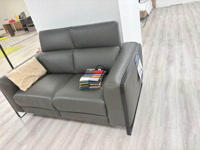 Canapé MOBILIER DE FRANCE modèle BRADLEY en cuir (pv 999€) - Photo 1