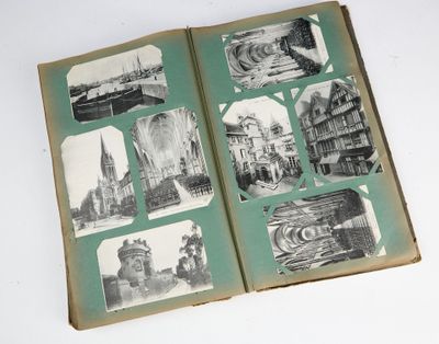 Lot comprenant : - Photo 1