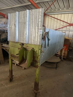 an image of a room that has a bunch of tools in it