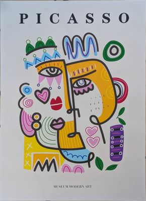 la couverture du magazine Picassoo, sur laquelle figure le dessin du visage d'une femme